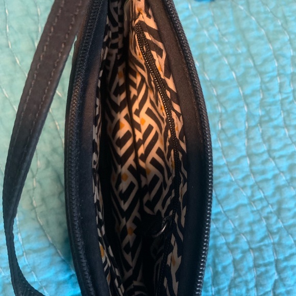 Black vera Bradley wristlet. 7 1/2 x 4 x 2. - Picture 2 of 2